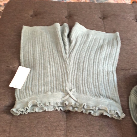 Girls shorts sets by free assembly - Picture 4 of 4